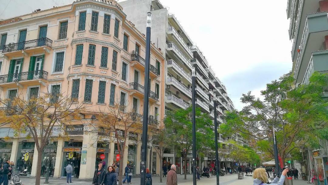Agia Sofia'S Down Town Flat Apartman Szaloniki Kültér fotó