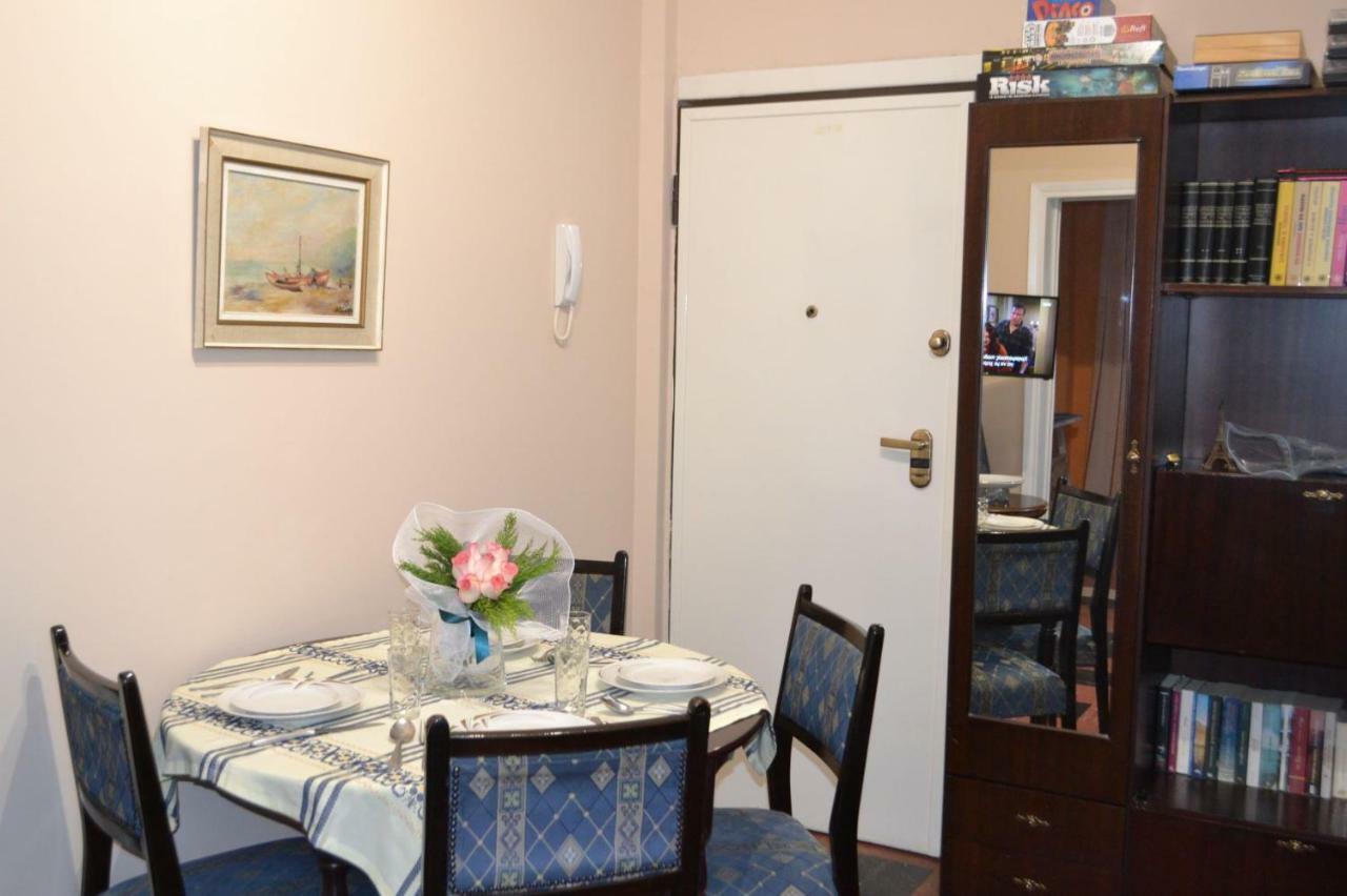 Agia Sofia'S Down Town Flat Apartman Szaloniki Kültér fotó