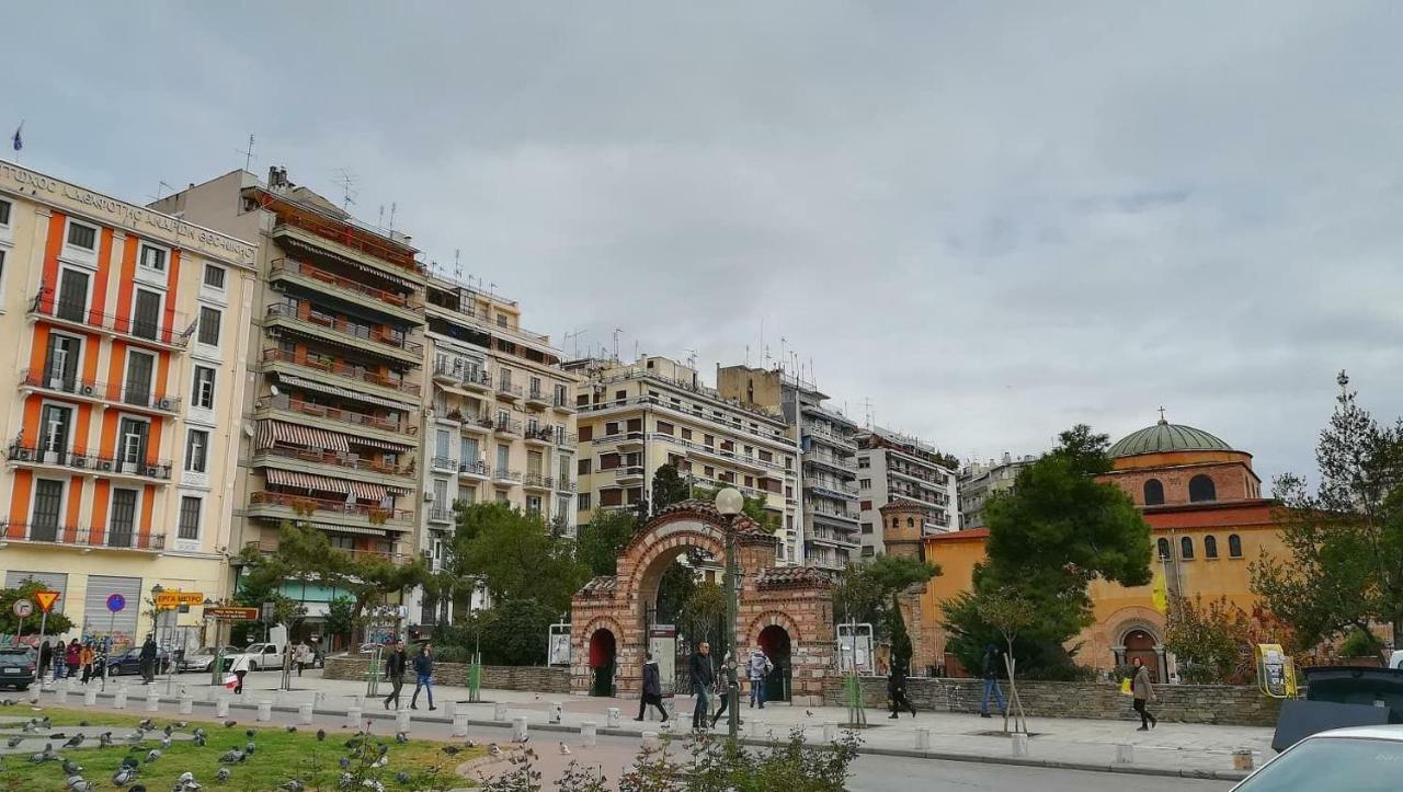 Agia Sofia'S Down Town Flat Apartman Szaloniki Kültér fotó