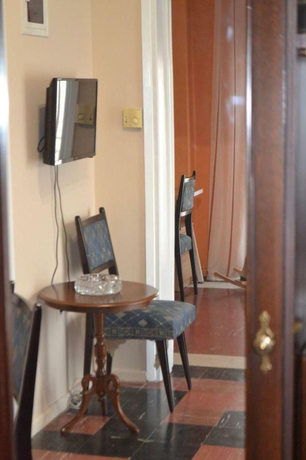 Agia Sofia'S Down Town Flat Apartman Szaloniki Kültér fotó
