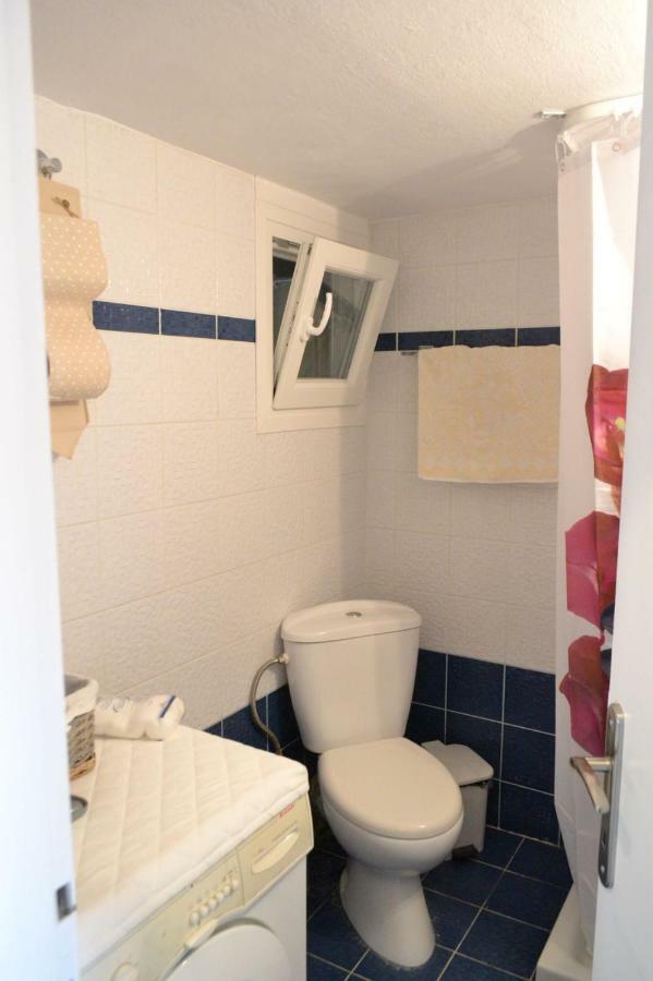 Agia Sofia'S Down Town Flat Apartman Szaloniki Kültér fotó