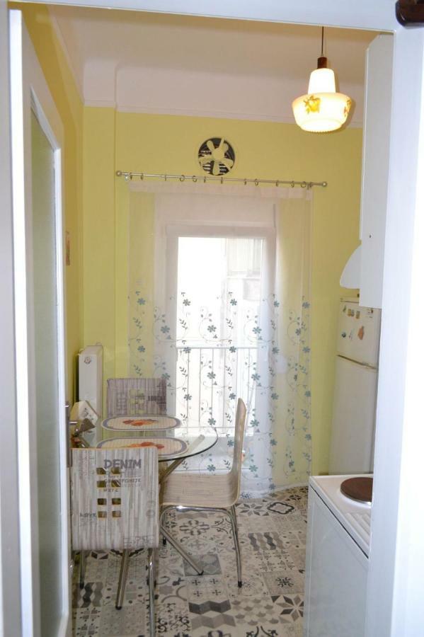 Agia Sofia'S Down Town Flat Apartman Szaloniki Kültér fotó